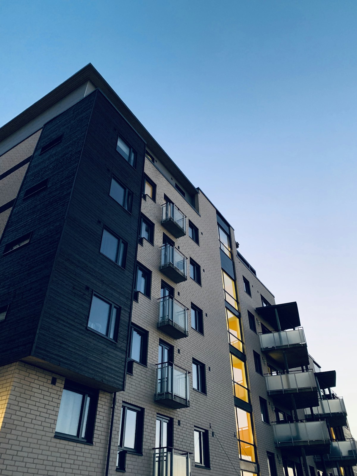 HDB blocks at Choa Chu Kang on an ordinary afternoon